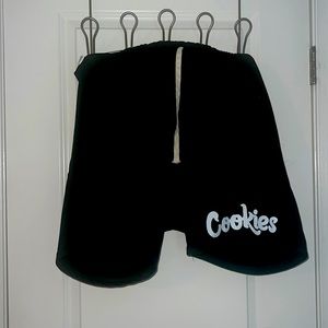 Cookie shorts